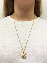 La La Sea Shell Pendant