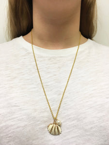 La La Sea Shell Pendant